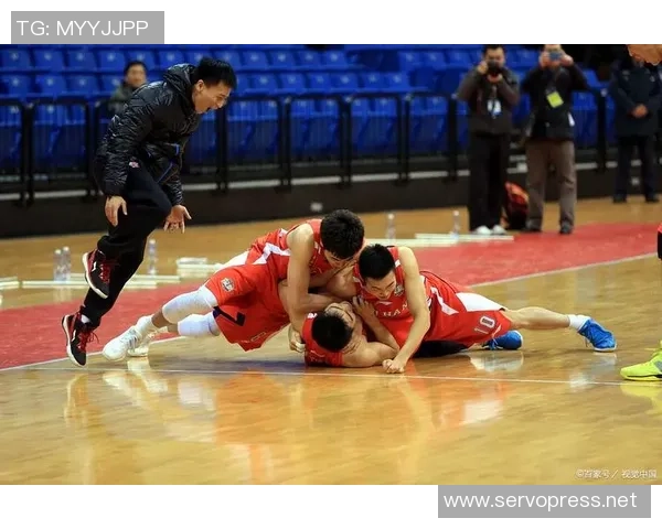 CBA与NBA精彩比赛录像回顾盘点两大联赛的巅峰对决与精彩瞬间