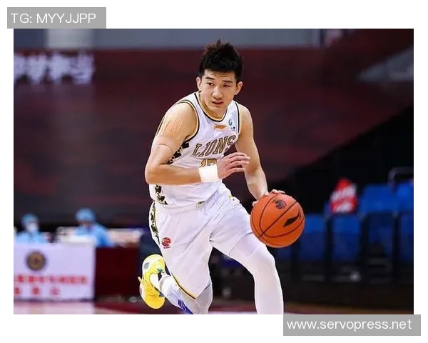 孙铭徽:从青年才俊到篮球明星的成长之路与未来展望 孙铭徽:从青年才俊到篮球明星的成长之路与未来展望