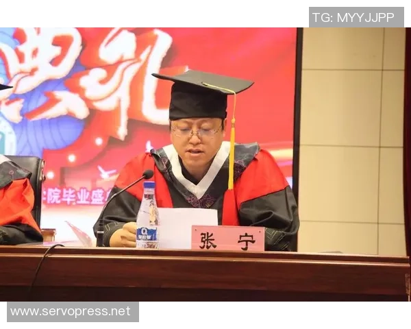 张宁的成长之路:从普通学生到卓越科学家的奋斗历程与启示 张宁的成长之路:从普通学生到卓越科学家的奋斗历程与启示