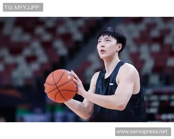 胡明轩：从新星崛起到篮球赛场的领军人物之路探秘